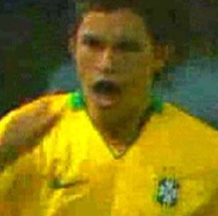 Veja gol de Dodô que colocou o Brasil na final