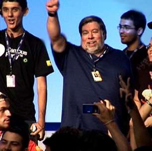 Campus Party: cofundador da Apple é recebido como herói