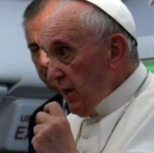 'Orientação sexual não é pecado', diz Papa sobre gays