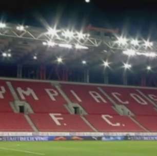 Olympiacos é campeão grego com estádio vazio e gol irregular