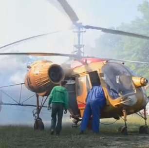 Coragem ou estupidez? Aflição define cena em helicóptero