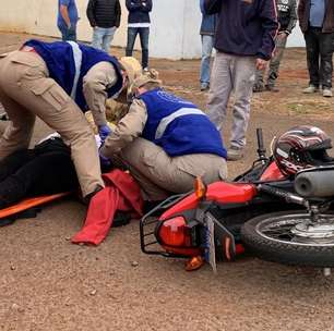 Motociclista fica ferida em batida no bairro Maria Luiza