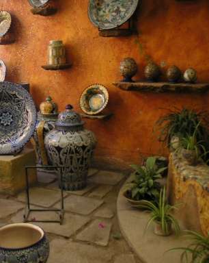 Em Puebla, técnica colonial criou cerâmica única no mundo