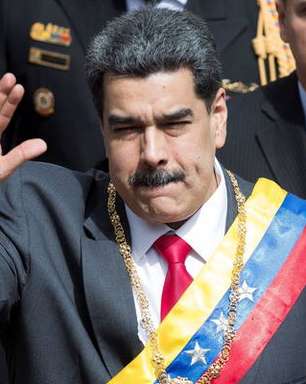 Maduro ameaça "arrebentar os dentes" de Brasil e Colômbia