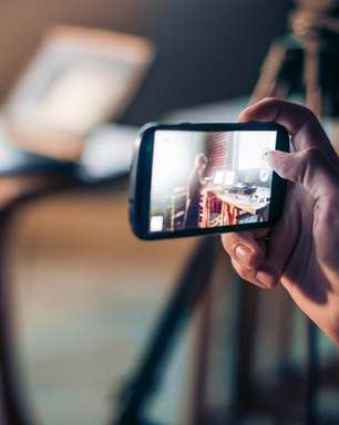 Como gravar vídeos pelo celular?