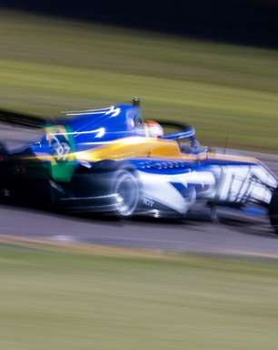 Tomaselli exalta pré-temporada com W Series: "Estou bem preparada e animada"