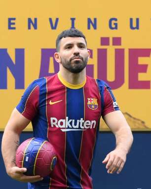 Agüero reduz salário em R$ 106 mi para fechar com Barcelona