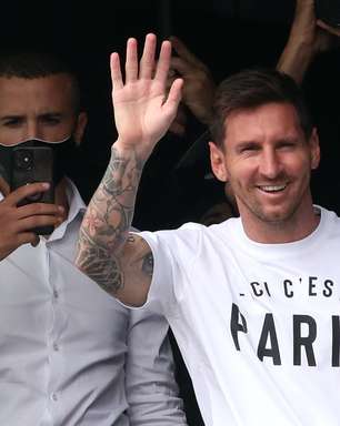 Messi se recupera da covid-19 e viaja para a França