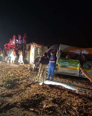 Grave acidente deixa 12 mortos em estrada no sul da Bahia