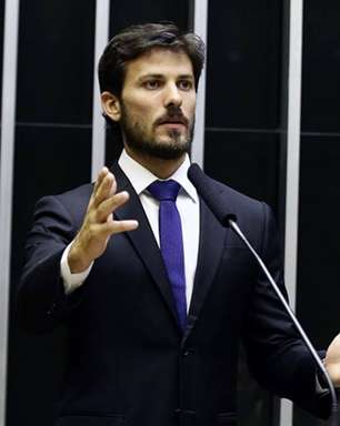 Relator do Auxílio Brasil diz que não aceita auxílio temporário, e governo cogita nova MP