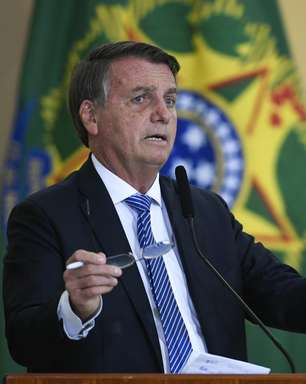 Bolsonaro diz que carta de Barra Torres foi "agressiva"
