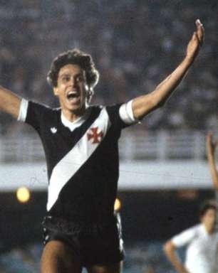 Torcedores do Flamengo mandam for&ccedil;a a Dinamite e relembram apoio do Vasco ap&oacute;s inc&ecirc;ndio no Ninho