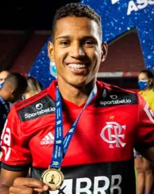 Rescisão de lateral com o Flamengo é publicada no BID