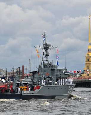 Rússia fará exercícios navais em mares de todo mundo
