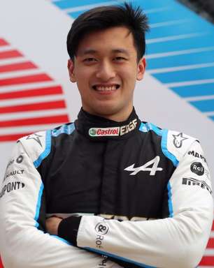 Zhou vê Bottas como "grande referência" para estreia: "Poucos pilotos superam Hamilton"