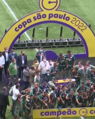 COPINHA: É campeão! Equipe levanta a tão sonhada taça da Copa São Paulo
