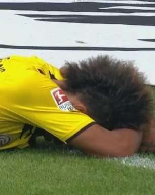 Cadê a pontaria? Gabonês do B. Dortmund perde gol feito