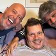 Toni Platão surge ao lado de Alex Escobar em recuperação após AVC