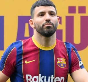 Agüero reduz salário em R$ 106 mi para fechar com Barcelona