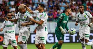 Cuiabá enfrenta o Fortaleza buscando concretizar a permanência na Série A  do Campeonato Brasileiro