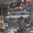 Tiroteio deixa 4 mortos no RJ; confronto tem 14 ônibus sequestrados por criminosos