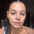 Ex-namorada de Cartolouco se emociona após denunciar agressões
