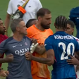 Luis Enrique, treinador do PSG, agride João Pedro após derrota; veja