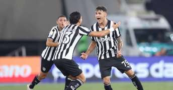 198468887-55397500192661efd7e47o-610x400.jpg Foto: Vitor Silva/Botafogo / Jogada10