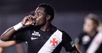 1550684131-2026-copa-do-brasil-vasco-x-vitoria-atacante-andres-gomez.webp Foto: Matheus Lima/ Vasco / RTI Esporte