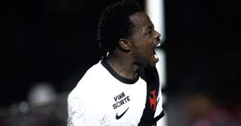 1331478121-hrqht7hxwaiyv8b-610x400.jpg Foto: Matheus Lima/Vasco - Legenda: Andrés Gómez foi protagonista da classificação vascaína na Copa do Brasil / Jogada10