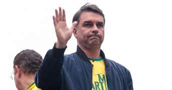 flavio-bolsonaro.jpg Foto: PETER LEONE/O FOTOGRÁFICO/ESTADÃO CONTEÚDO