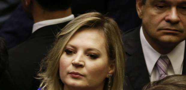 Centrão faz coro a Rodrigo Maia e ameaça com rebelião