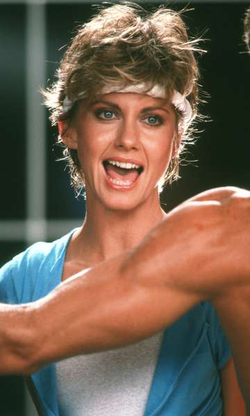 Olivia Newton-John: veja outras famosas que tamb&eacute;m tiveram c&acirc;ncer de mama