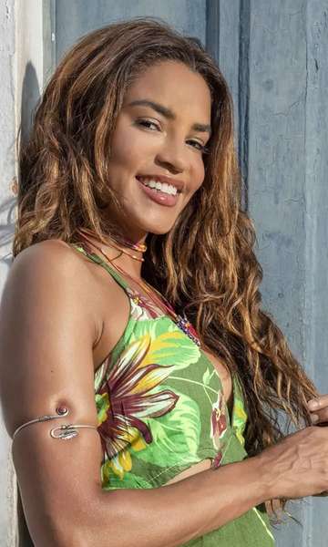 Bissexual e com raízes indígenas: quem é Lucy Alves, estrela de Travessia