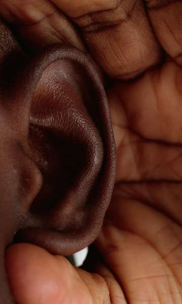 Qual é o som mais alto que o ouvido humano pode suportar?