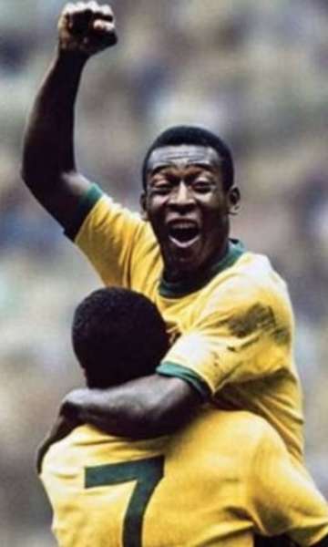 Pelé em números: veja os recordes do Rei