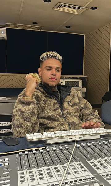 Se liga nas 5 m&uacute;sicas mais ouvidas de MC Cabelinho