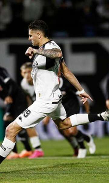 Atuações do Vasco contra o Bragantino: Jardim e Vegetti brilham no empate