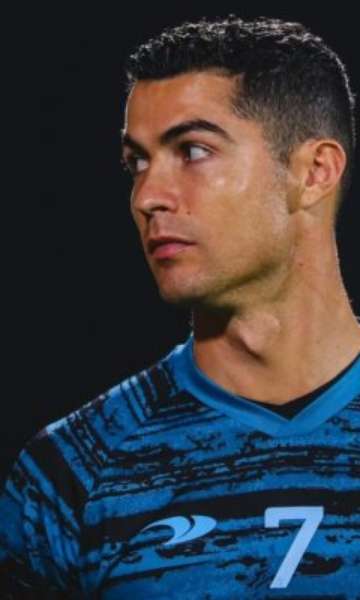 Cristiano Ronaldo &eacute; o jogador mais bem pago do mundo; veja o top 10