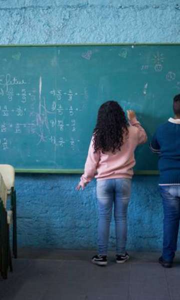 Quais são os colégios públicos mais bem avaliados no Enem?