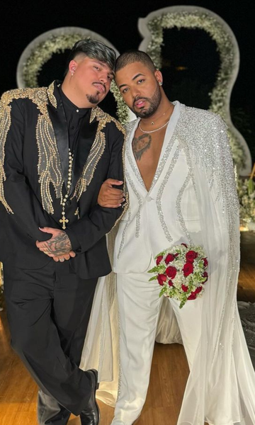 Casamento de Hytalo Santos teve noivo de cauda e damas de terno; veja fotos