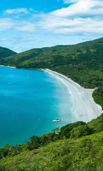 9 cidades de SP que tiveram praias limpas o ano inteiro