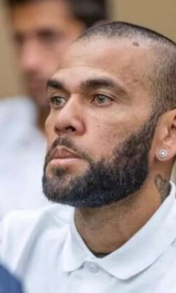 Justiça define data do julgamento de Daniel Alves; relembre o caso