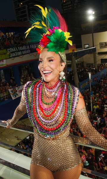 Ivete no Povão e Juliette diz 'Calma, Calabreso': veja como foi o dia de carnaval em Salvador