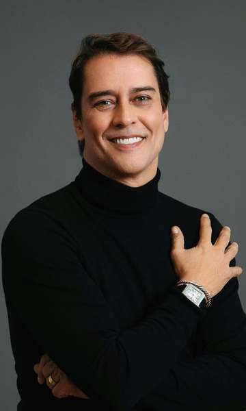 Street vendor and driver: Celebrities who left television for other jobs