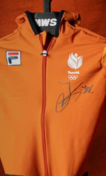 Macacão de medalhista olímpica ultrapassa R$ 1 milhão em leilão