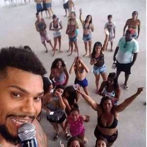 Naldo ganha apenas R$ 5 mil após fazer show vazio no Rio