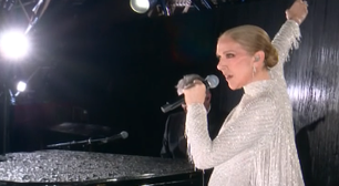 Céline Dion volta ao palco depois de 4 anos e encerra cerimônia de abertura