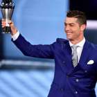 Cristiano Ronaldo é eleito melhor do mundo pela quarta vez