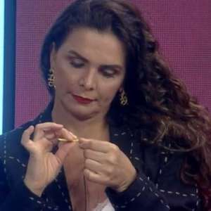 "Me deu para outra família", diz Luiza Ambiel sobre mãe